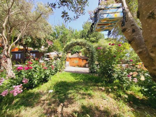 B&B Il Girasole Сант'Анна-Аррези Экстерьер фото